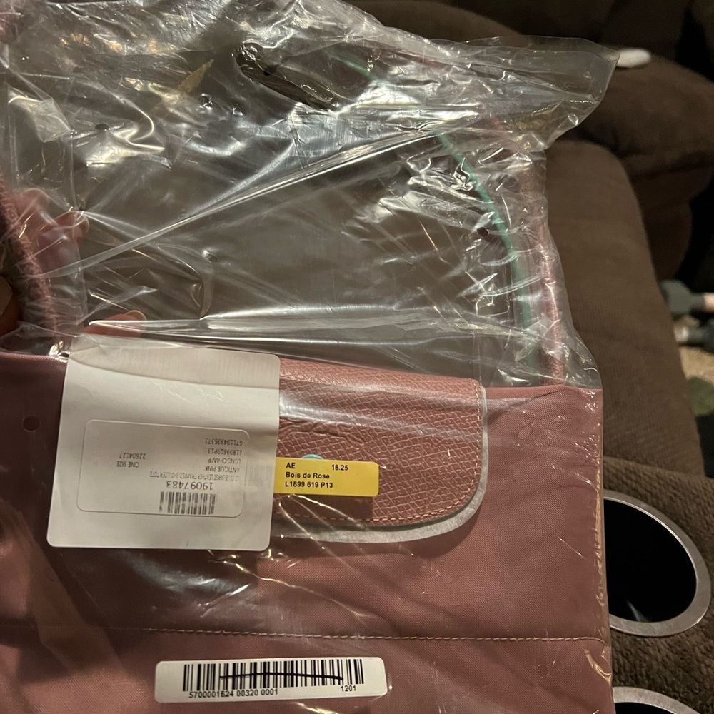 Longchamp le club large